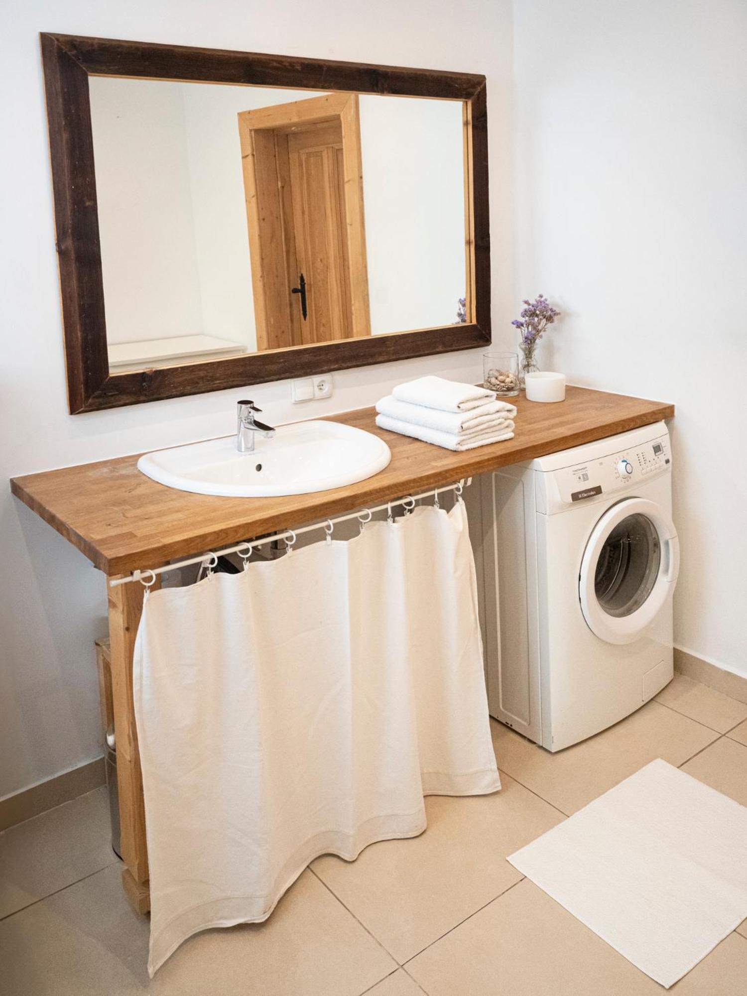 Apartamenty Panorama كوشتيليسكا المظهر الخارجي الصورة